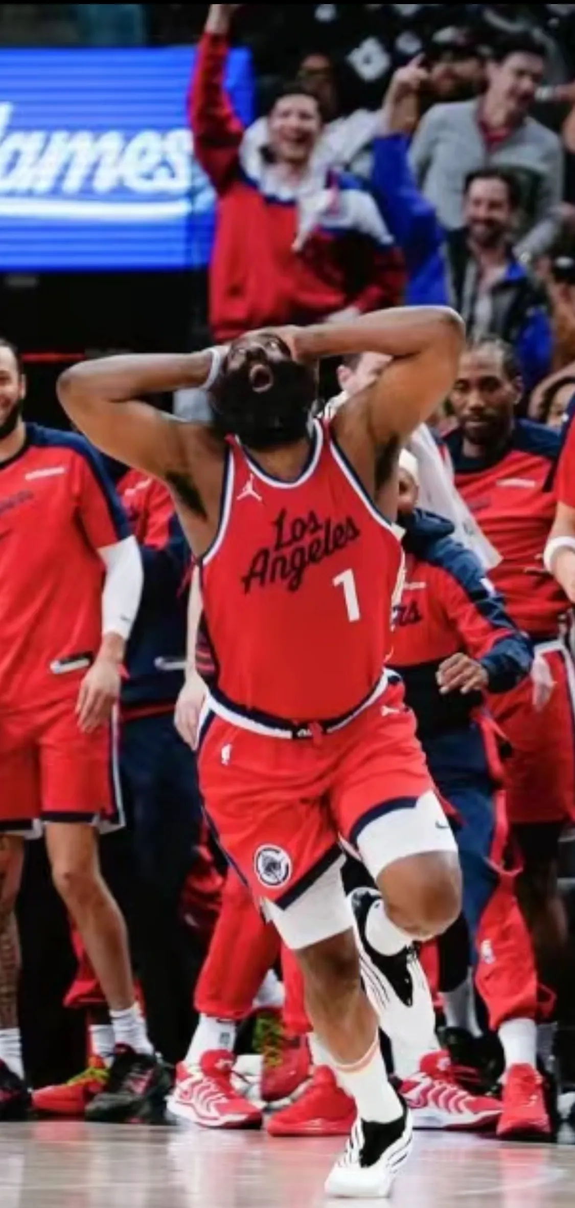 哈登连续十场比赛得分超过出色防守，日本队不断突破！的简单介绍